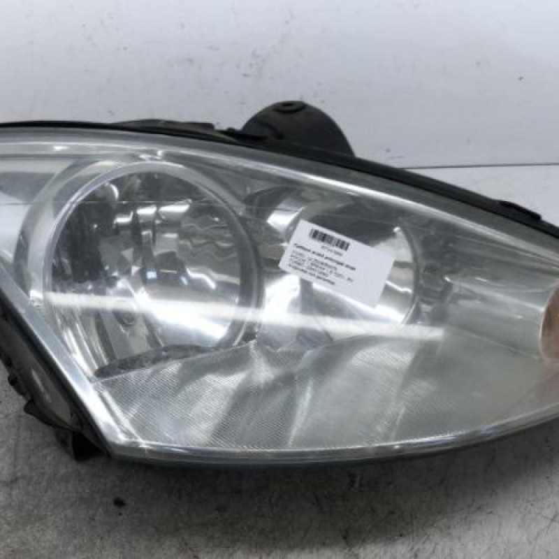 Optique avant principal droit (feux)(phare) FORD FOCUS 1