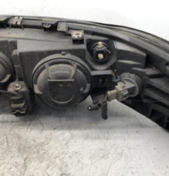 Optique avant principal droit (feux)(phare) VOLVO V 70 1