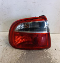 Feu arriere principal gauche (feux) SEAT TOLEDO 2 Photo n°1