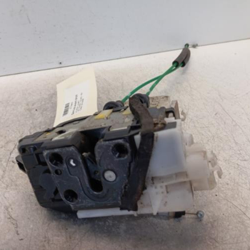 Serrure avant droit HYUNDAI I 30 1 Serrure avant droit HYUNDAI I 30 1