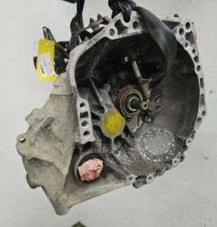 Boite de vitesses TOYOTA YARIS 2 Photo n°1