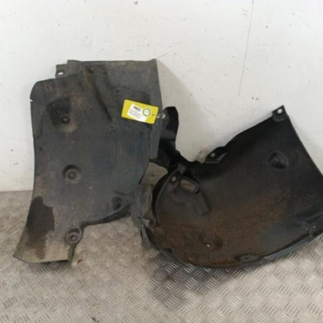 Pare boue avant gauche RENAULT MEGANE 3