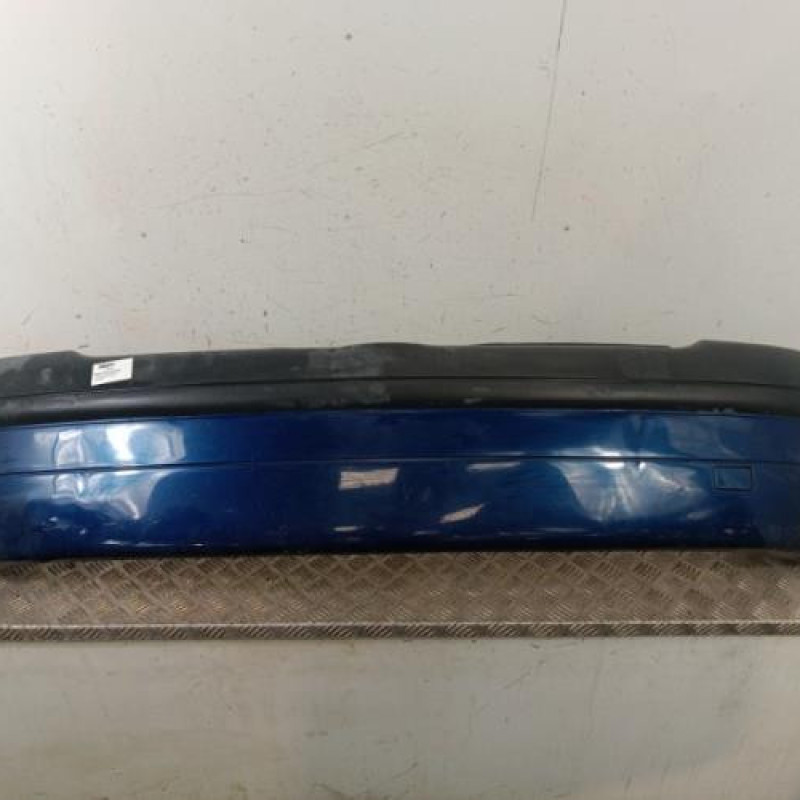 Pare choc arriere RENAULT CLIO 2