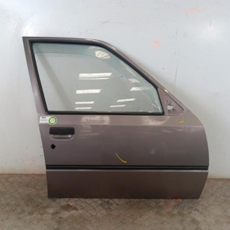 Porte avant droit PEUGEOT 205