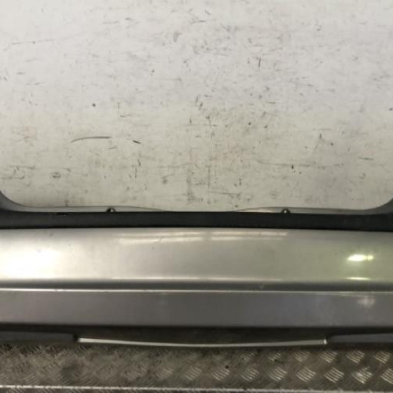Pare choc arriere MERCEDES CLASSE A 168 Pare choc arriere MERCEDES CLASSE A 168