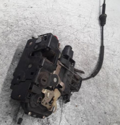 Serrure arriere droit VOLKSWAGEN GOLF 4 Photo n°1