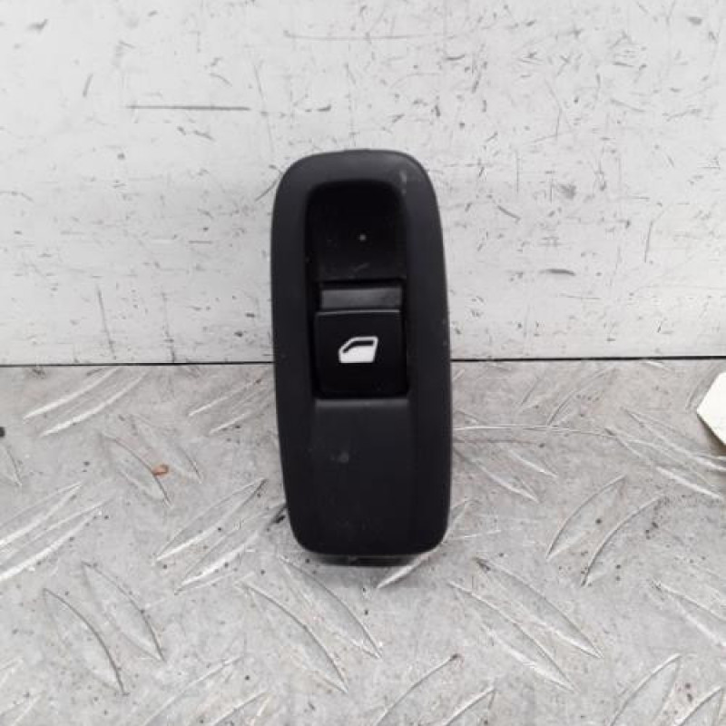 Interrupteur de leve vitre arriere gauche CITROEN C4 PICASSO 2