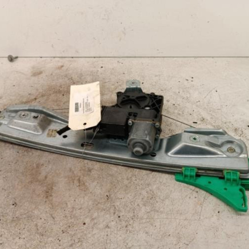 Leve vitre electrique arriere droit OPEL ASTRA J