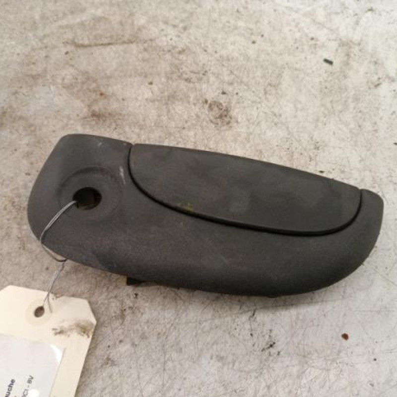 Poignee porte avant gauche RENAULT KANGOO 1 Poignee porte avant gauche RENAULT KANGOO 1