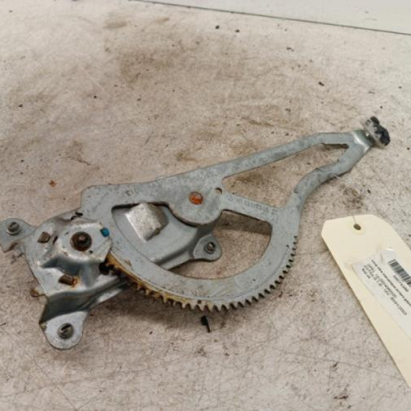 Leve vitre mecanique arriere gauche OPEL ASTRA G