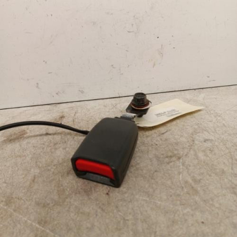Attache ceinture avant gauche CHEVROLET AVEO 1