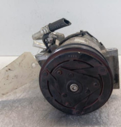 Compresseur clim RENAULT CLIO 4 Photo n°1