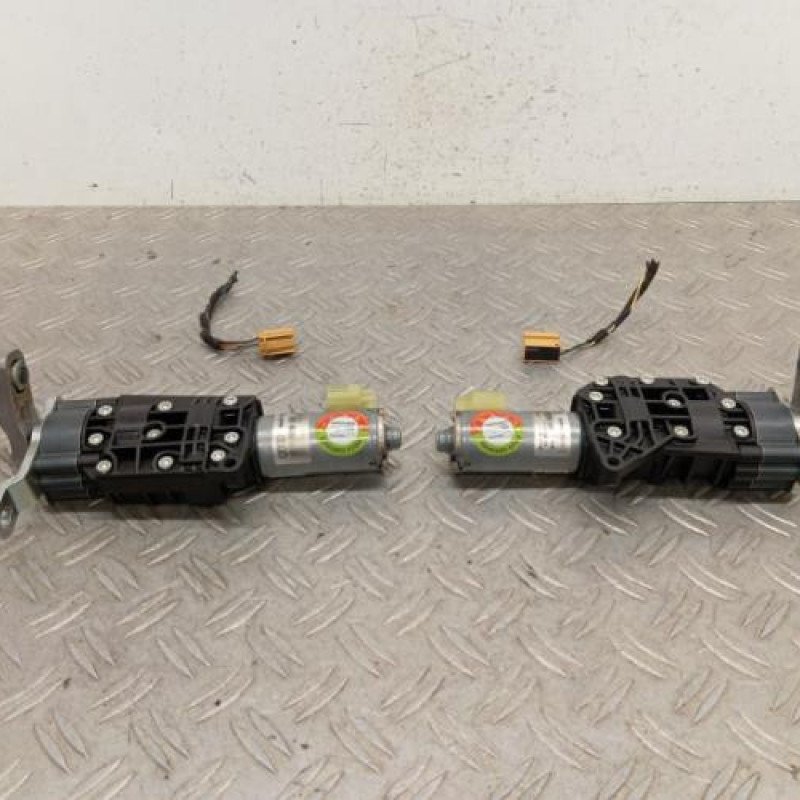 Moteur ouverture de Coffre/Malle/Hayon AUDI A4 4