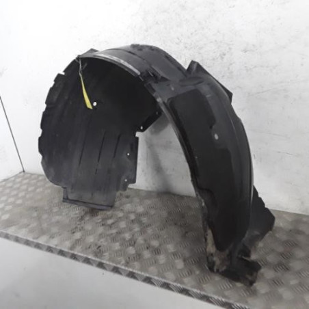 Pare boue avant gauche NISSAN QASHQAI 1
