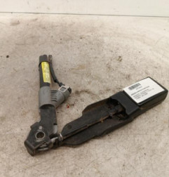 Attache ceinture avant droit RENAULT KANGOO 1 Photo n°1