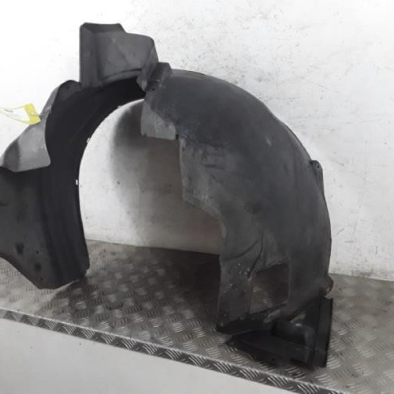 Pare boue avant gauche BMW X5 E53 Pare boue avant gauche BMW X5 E53
