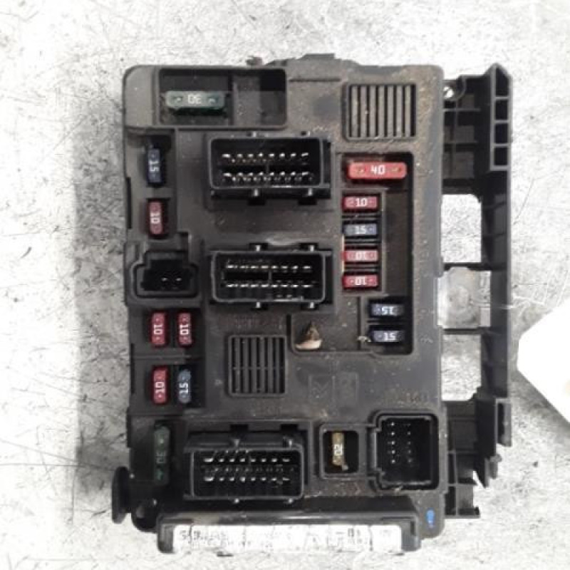 Boitier servitude moteur (BSM) CITROEN C3 1 Boitier servitude moteur (BSM) CITROEN C3 1