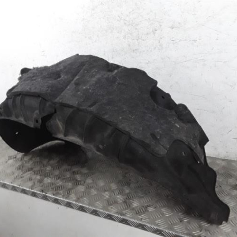 Pare boue arriere gauche AUDI A4 4 Pare boue arriere gauche AUDI A4 4