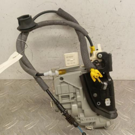 Serrure arriere gauche AUDI A4 4