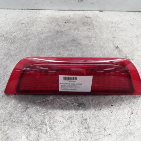 Feu arriere stop central NISSAN MICRA 4 Photo n°1