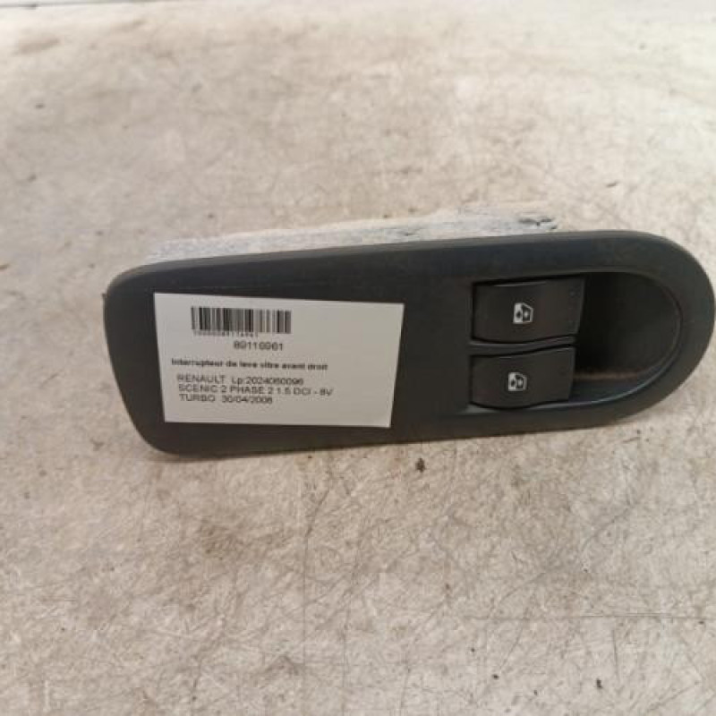 Interrupteur de leve vitre avant droit RENAULT SCENIC 2