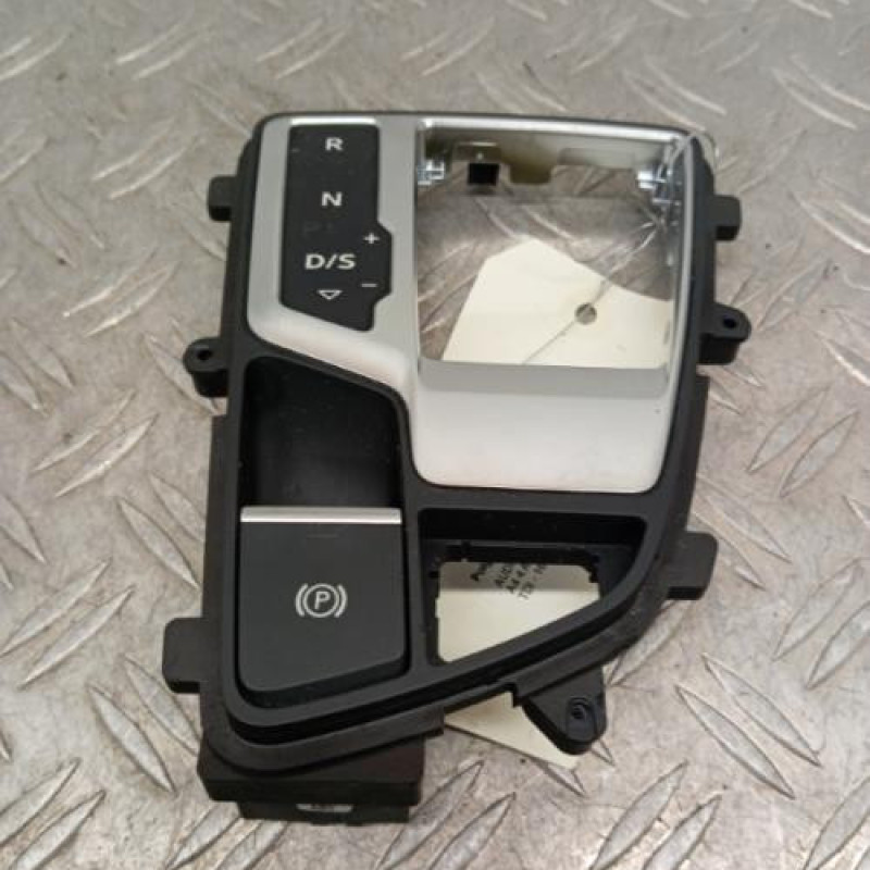 Poignee electrique frein a main AUDI A4 4
