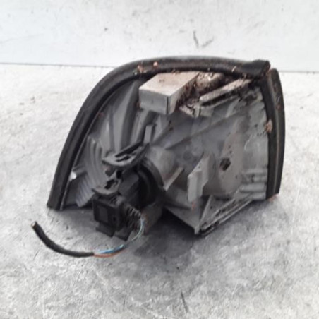 Optique avant secondaire gauche (feux)(clignotant) BMW SERIE 3 E36