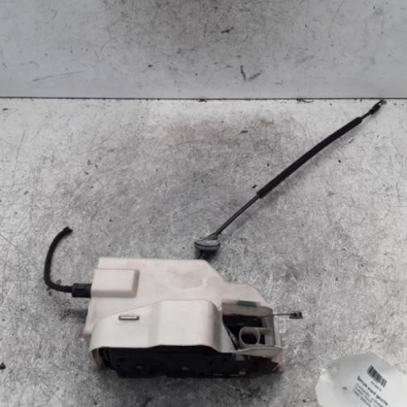 Serrure avant gauche VOLKSWAGEN TOURAN 1