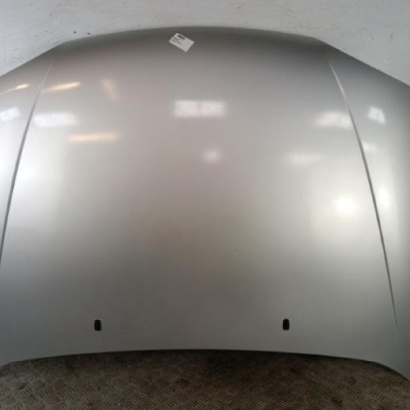 Capot FORD FIESTA 4 Capot FORD FIESTA 4