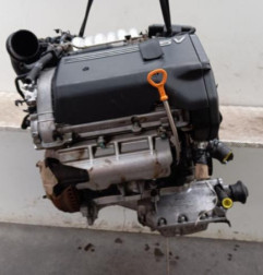 Moteur AUDI A4 1 Photo n°3