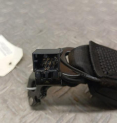 Attache ceinture arriere centrale AUDI A4 4 Photo n°3