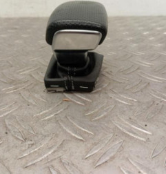 Selecteur boite de vitesse AUDI A4 4 Photo n°1
