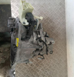 Boite de vitesses PEUGEOT 208 1