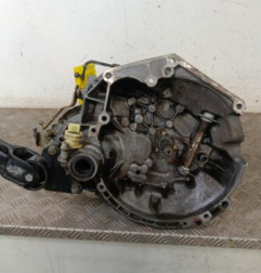 Boite de vitesses PEUGEOT 106 Photo n°1