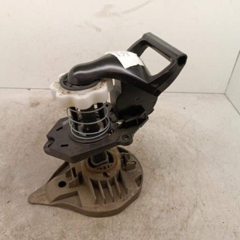 Treuil de roue de secours RENAULT CLIO 4