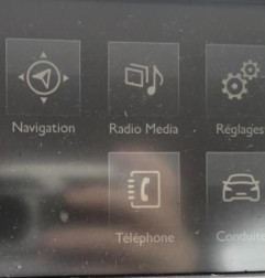 Ecran GPS PEUGEOT 2008 1 Photo n°6