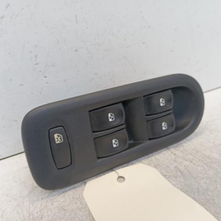 Interrupteur de leve vitre avant gauche RENAULT CLIO 3