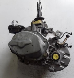 Boite de vitesses PEUGEOT 406 Photo n°3