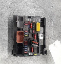 Boitier servitude moteur (BSM) PEUGEOT 3008 1 Photo n°1