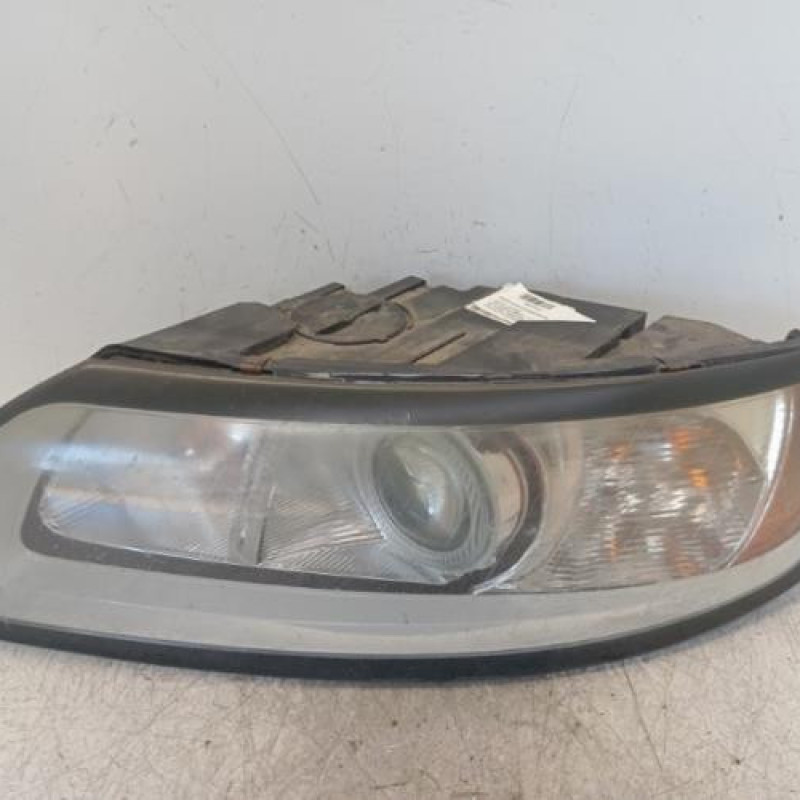 Optique avant principal gauche (feux)(phare) VOLVO V 50