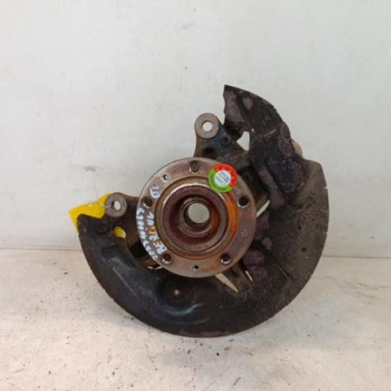 Moyeu avant droit CITROEN BERLINGO 3 M Moyeu avant droit CITROEN BERLINGO 3 M