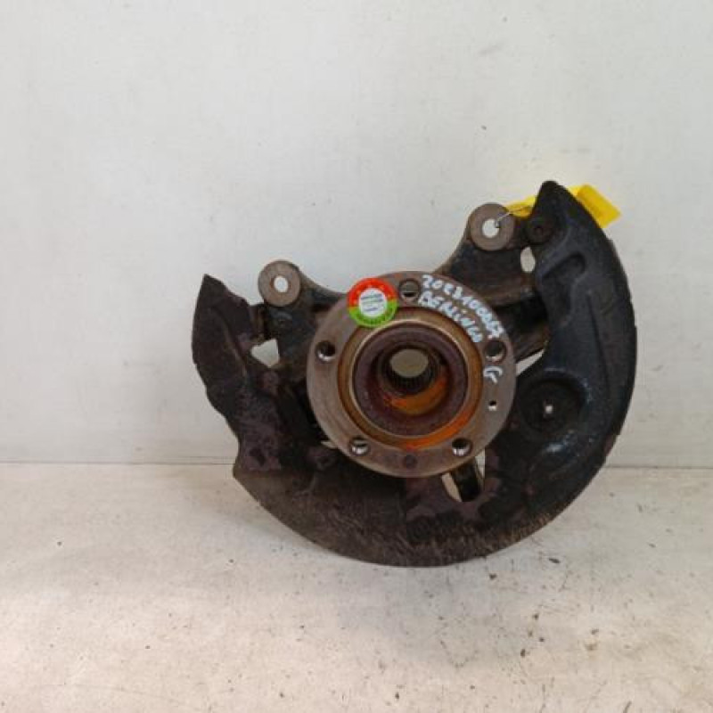 Moyeu avant gauche CITROEN BERLINGO 3 M Moyeu avant gauche CITROEN BERLINGO 3 M
