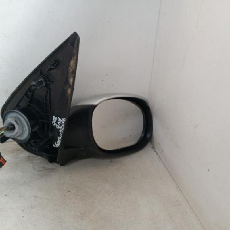 Retroviseur droit PEUGEOT 206 Retroviseur droit PEUGEOT 206