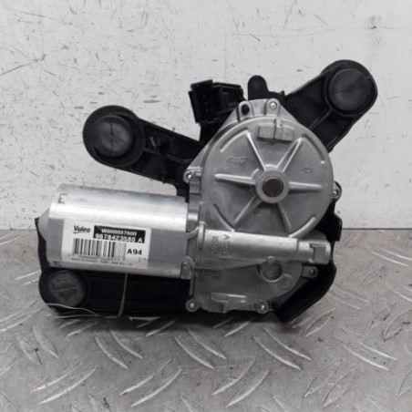 Moteur essuie glace arriere PEUGEOT 2008 1