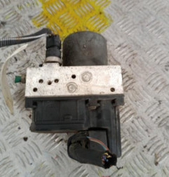 Bloc ABS (freins anti-blocage) CITROEN C8