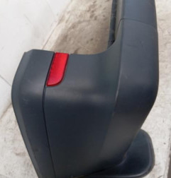 Pare choc arriere MERCEDES VITO 639 Photo n°4