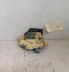 Serrure avant gauche VOLKSWAGEN PASSAT 5