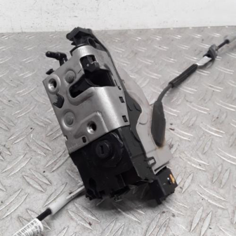 Serrure arriere gauche PEUGEOT 2008 1 Serrure arriere gauche PEUGEOT 2008 1
