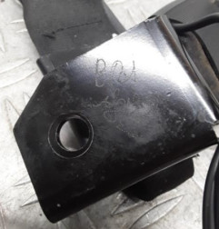 Attache ceinture arriere droit NISSAN QASHQAI 1 Photo n°4
