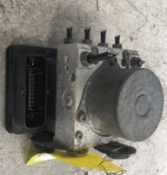 Bloc ABS (freins anti-blocage) VOLKSWAGEN UP Photo n°1